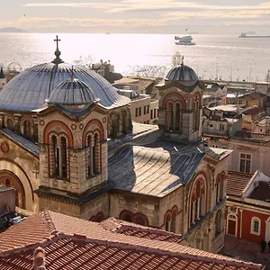 Laluna Apartahotel